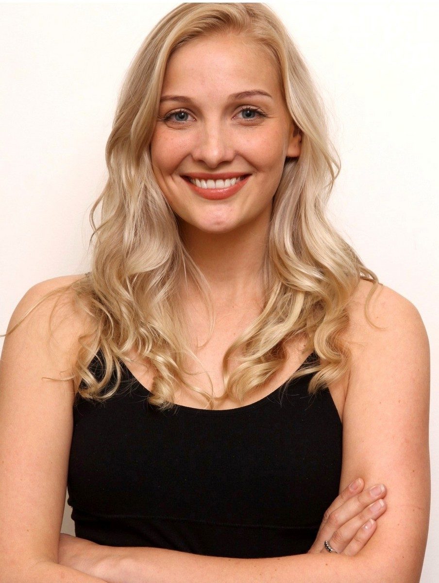 Anna R.