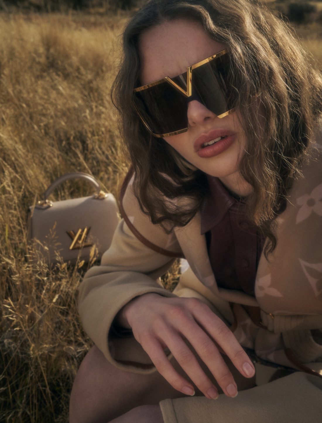 Sienna photographed by Benn Jae @Loserkid for Fashion Quarterly Magazine; Fashion: Sammy Salsa , Producer: Sarah Murray, Makeup: Kiekie Stanners; Assist: Will Scowan