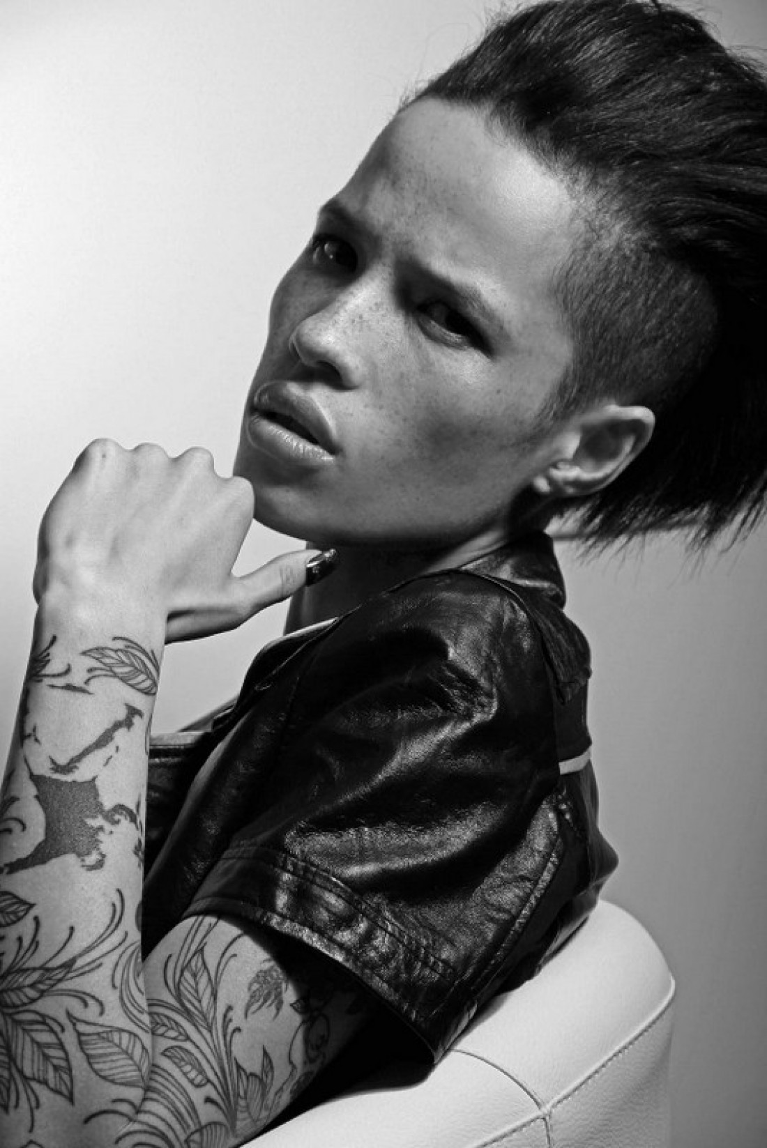 Dani Hayes : New Editorial from Studio Klrp