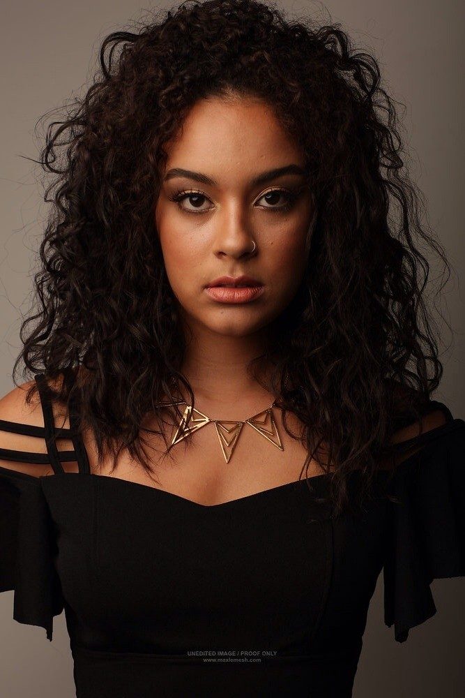 Jade Brito-OUT OF TOWN