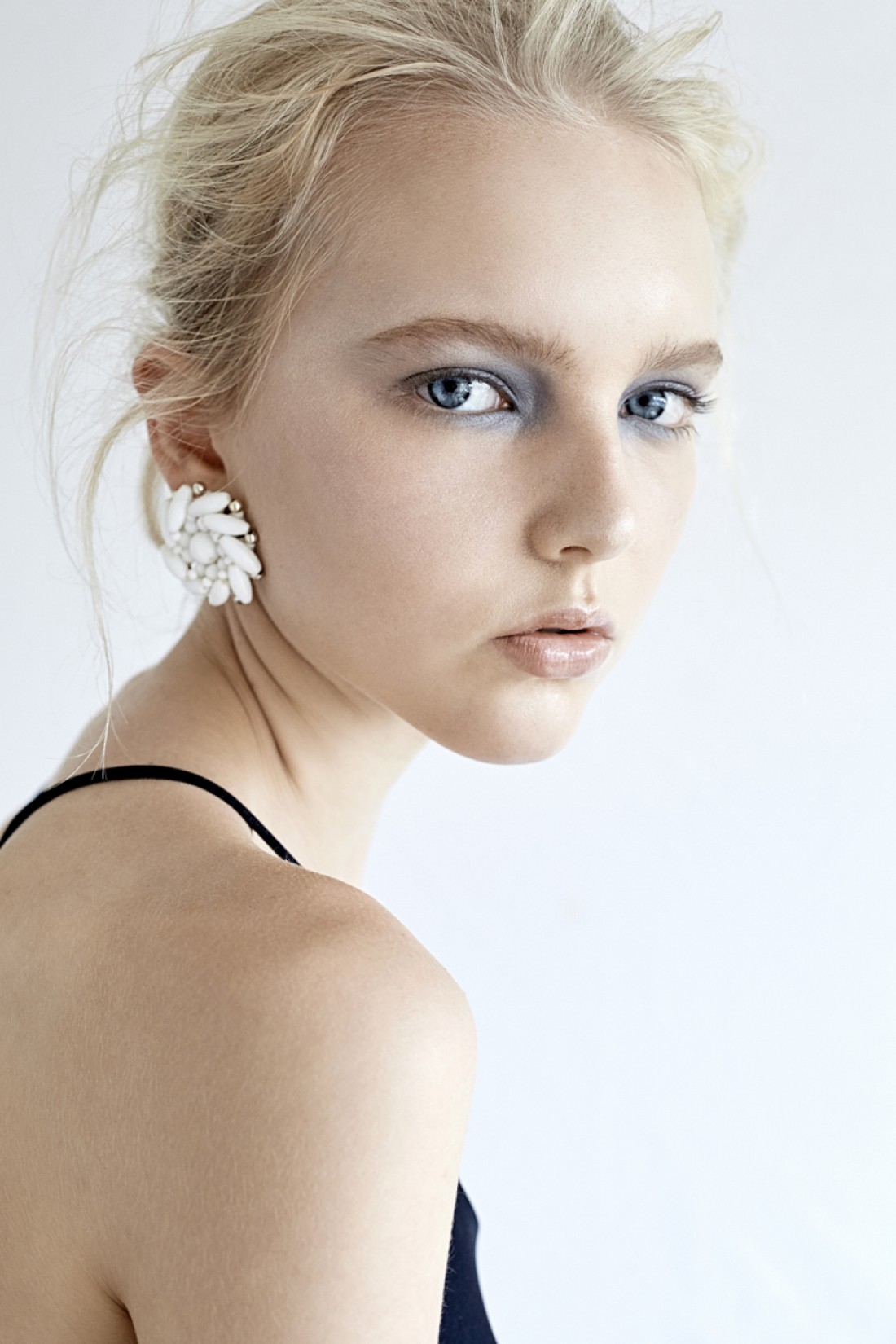 Libby photographed by Clara Pafundi for Sauce Mag, MUA: Jemima K