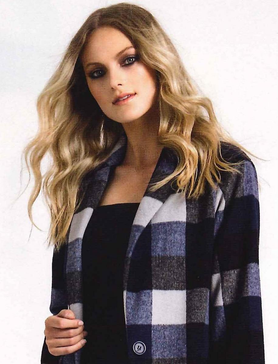Zoe photographed by Guy Coombes for Simply You Magazine: Stylist Louise Hilsz