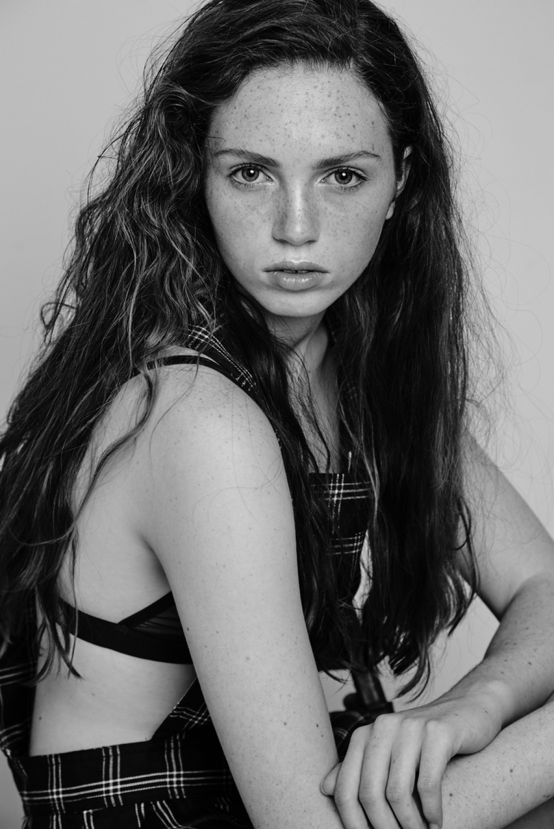 Introducing New Face Claudia photographed by Fiona Quinn