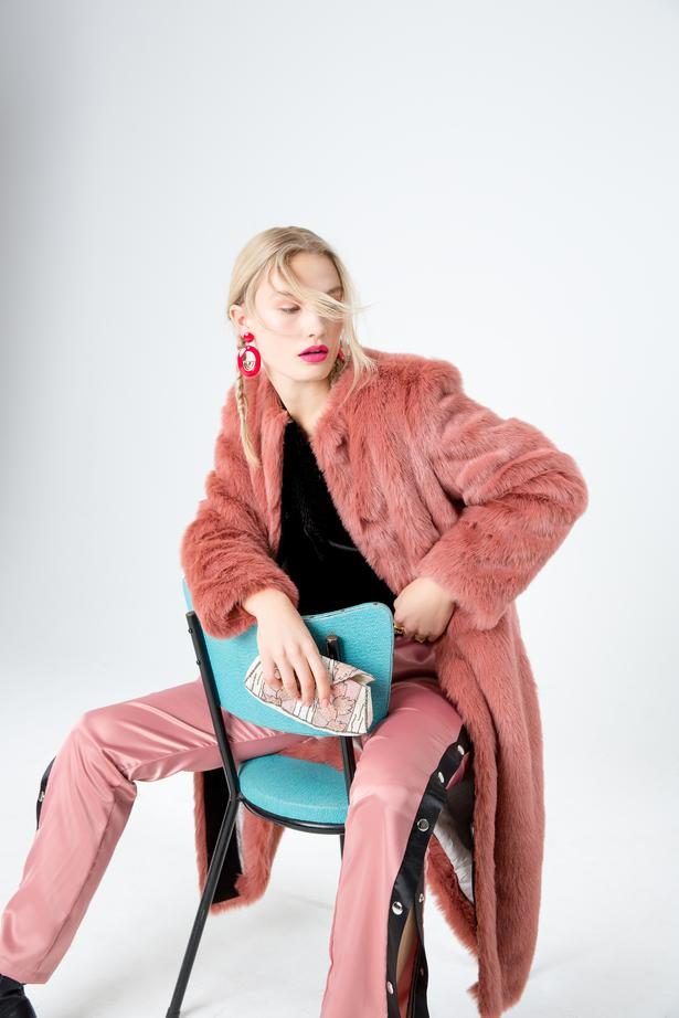 Polly photographed by Babiche Martens for Viva Magazine : Photographer: Babiche Martens. Stylist: Danielle Clausen. Model: Polly Batchelor from Unique Models. Makeup: Kiekie Stanners for M.A.C Cosmetics. Hair: Sean Mahoney from Stephen Marr Salon using O&M. Shoot assistant: Kimberly Singh.