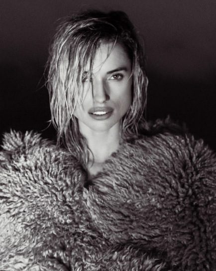 @Chloe Graham