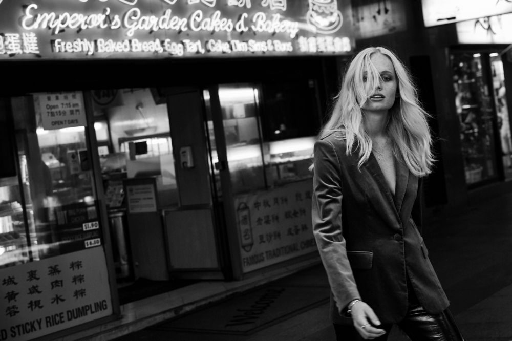 Elle – Sydney