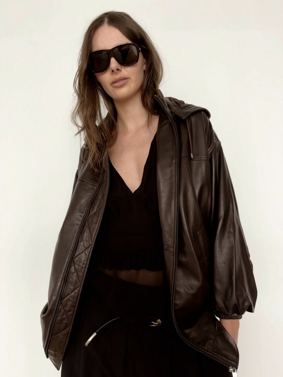 @ Sienna : Here now!