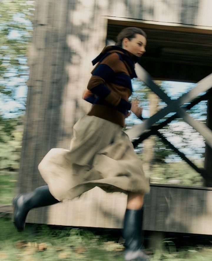 @ Sienna : Here now!