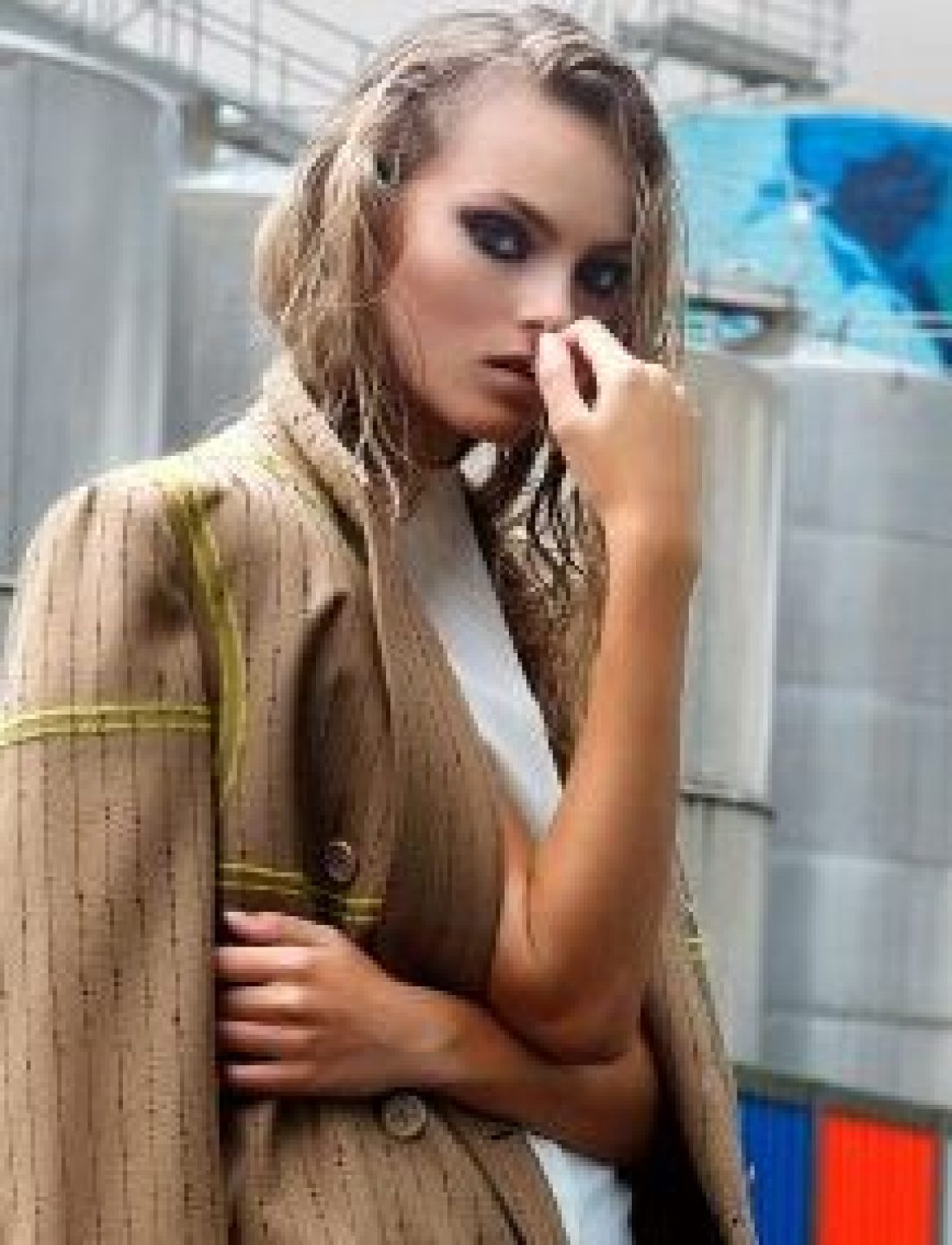 Zoe photographed for Mindfood Magazine: Styling by Sammy Salsa, Makeup: Darren Meredith